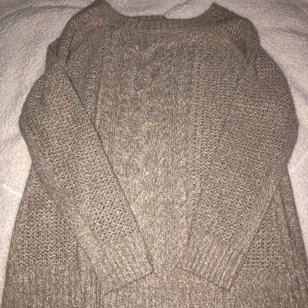 Very Cute Cable-Knit Sweater